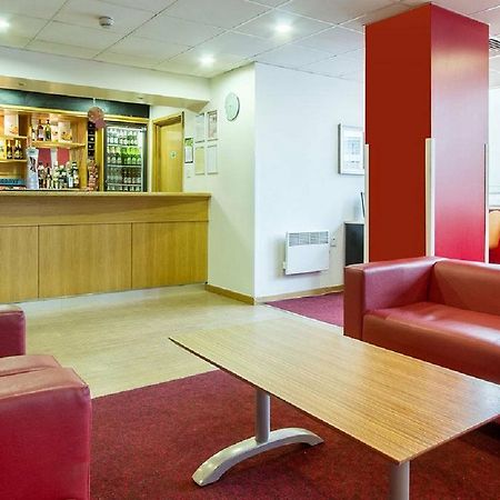 Travelodge Croydon Central ภายนอก รูปภาพ