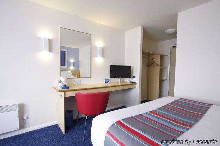Travelodge Croydon Central ภายนอก รูปภาพ