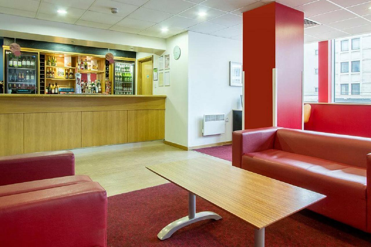 Travelodge Croydon Central ภายนอก รูปภาพ